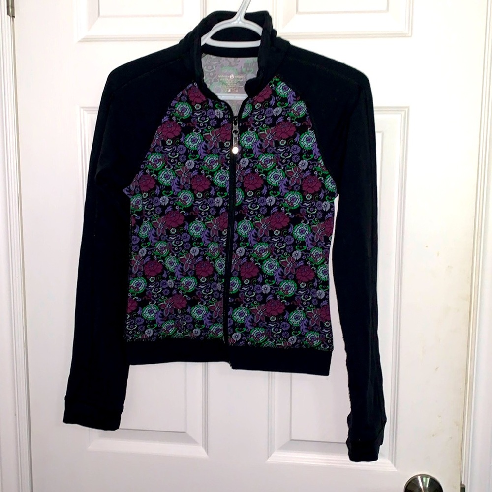 Vintage Lululemon Jacket Sz. 4